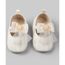 Cute Walk by Babyhug Slip On Booties with Bow Applique - Purple