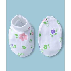 Babyhug 100% Cotton Interlock Knit Cap Mittens & Booties With Floral Print Multicolor - Diameter 15.5 cm