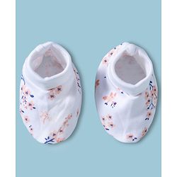 Babyhug 100% Cotton Interlock Knit Mittens & Booties With Floral Print - Multicolor