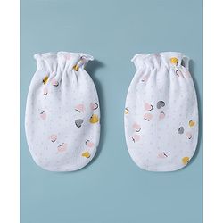Babyhug 100% Cotton Interlock Knit Mittens & Booties Set With Heart Print - White