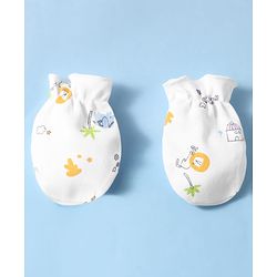 Babyhug 100% Cotton Knit Animal Print Mittens and Booties - White