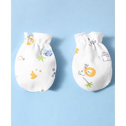 Babyhug 100% Cotton Knit Animal Print Mittens and Booties - White