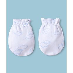 Babyhug 100% Cotton Interlock Knit Mittens & Booties With Cloud Print - Multicolor