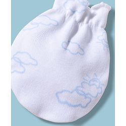 Babyhug 100% Cotton Interlock Knit Mittens & Booties With Cloud Print - Multicolor
