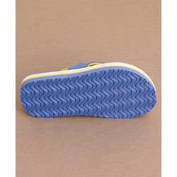 Cute Walk by Babyhug Back Strap Bear Printed Flip Flops - White & Blue