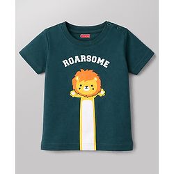 Babyhug Single Jersey Knit Half Sleeves T-Shirt & Shorts Set with Lion Print - Green & White