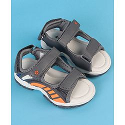 Cute Walk by Babyhug Velcro Closure Solid Sandals - Black