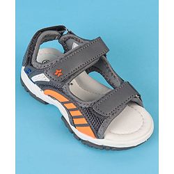 Cute Walk by Babyhug Velcro Closure Solid Sandals - Black