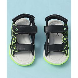 Cute Walk by Babyhug Velcro Closure Solid Sandals - Black