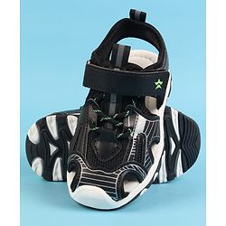 Cute Walk by Babyhug Velcro Closure Solid Sandals - Black