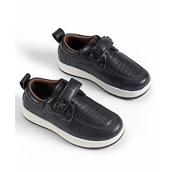 Cute Walk by Babyhug Velcro Closure Solid Loafers - Black