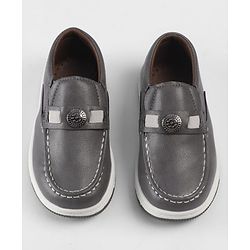 Cute Walk by Babyhug Slip On Loafers With Applique - Grey