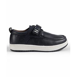 Cute Walk by Babyhug Velcro Closure Solid Loafers - Black