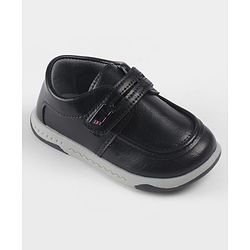Cute Walk by Babyhug Velcro Closure Solid Shoes - Black