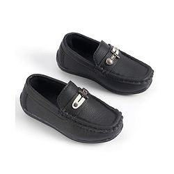 Cute Walk by Babyhug Slip On Solid Loafers - Black