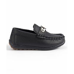Cute Walk by Babyhug Slip On Solid Loafers - Black