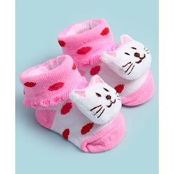 Cute Walk by Babyhug Ankle Length Socks Shoes With Cat Applique - Multicolor