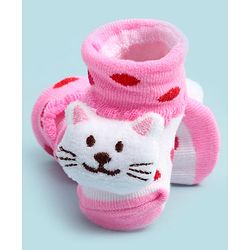 Cute Walk by Babyhug Ankle Length Socks Shoes With Cat Applique - Multicolor