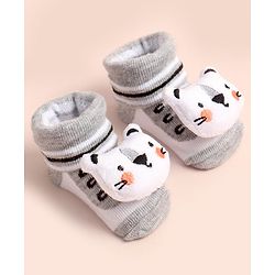 Cute Walk by Babyhug Ankle Length Socks Shoes With Applique - Multicolor