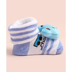Cute Walk by Babyhug Ankle Length Socks Shoes With Applique - Multicolor