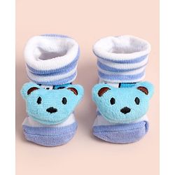 Cute Walk by Babyhug Ankle Length Socks Shoes With Applique - Multicolor