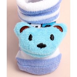 Cute Walk by Babyhug Ankle Length Socks Shoes With Applique - Multicolor