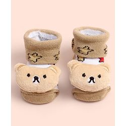 Cute Walk by Babyhug Ankle Length Socks Shoes With Bear Applique - Multicolor