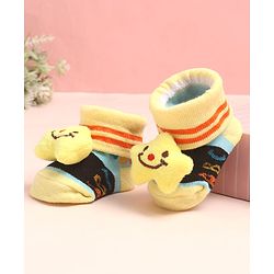 Cute Walk by Babyhug Sock Shoes with AbC Design & Star Applique - Multicolor