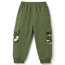 Babyhug 100% Cotton Terry Knit Full Length Camouflage Printed Lounge Pant With Cargo Pockets & Patch - Green