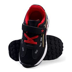 Cute Walk by Babyhug Velcro Closure Hearts Printed Sneaker Shoes - White