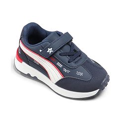 Cute Walk by Babyhug Velcro Closure Hearts Printed Sneaker Shoes - White
