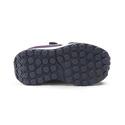 Cute Walk by Babyhug Velcro Closure Hearts Printed Sneaker Shoes - White