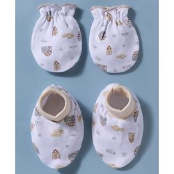 Babyhug 100% Cotton Interlock Knit Mittens and Booties Set With Rainbow Print - White