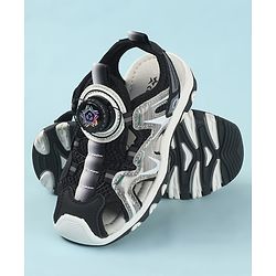 Cute Walk by Babyhug Velcro Closure Solid Sandals - Black