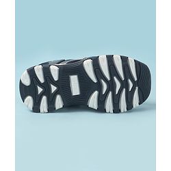 Cute Walk by Babyhug Velcro Closure Solid Sandals - Black