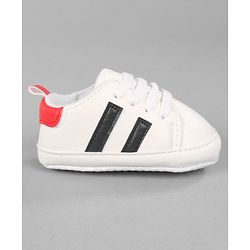Cute Walk by Babyhug Lace Up Closure Booties - White