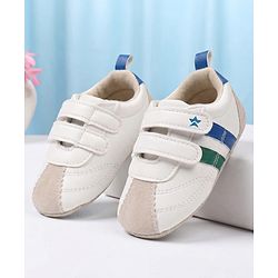 Cute Walk by Babyhug Velcro Closure Solid Booties - White