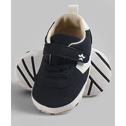 Cute Walk by Babyhug Velcro Closure Solid Booties - Navy Blue