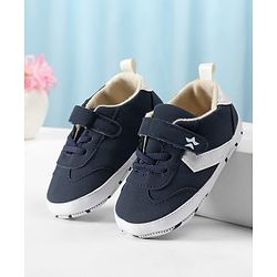 Cute Walk by Babyhug Velcro Closure Solid Booties - Navy Blue