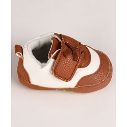Cute Walk by Babyhug Velcro Closure Solid Booties - Grey