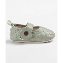 Cute Walk by Babyhug Velcro Closure Embroidered Booties With Floral Applique - Pink