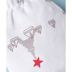 Babyhug 100% Cotton Interlock Knit Mittens & Booties With Paris Print - White