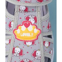 Cute Walk by Babyhug Velcro Closure Sandals with Elephant Print - Pink