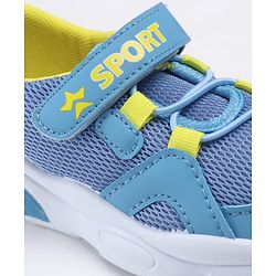 Cute Walk by Babyhug Velcro Closure Solid Sneakers - Blue