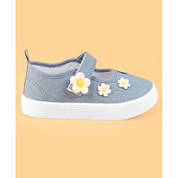 Cute Walk by Babyhug Velcro Closure Casual shoes With Floral Applique - Blue