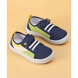 Cute Walk by Babyhug Velcro Closure Solid Casual Shoes - Blue