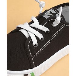 Cute Walk by Babyhug Lace Up Solid Casual Shoes - Black