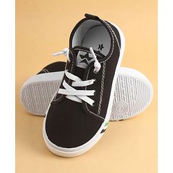 Cute Walk by Babyhug Lace Up Solid Casual Shoes - Black