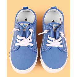 Cute Walk by Babyhug Lace Up Solid Casual Shoes - Black