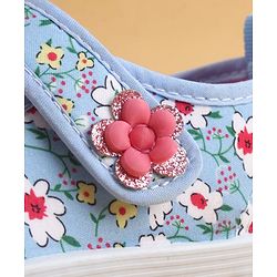 Cute Walk by Babyhug Velcro Closure Casual Shoes with Floral Print - Blue